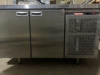 Стол морозильный GN с бортом GN 11/BT/БУ HICOLD  -10…-18°С   2 двери  нержавеющая сталь