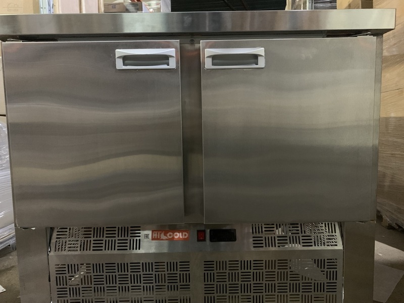 Стол морозильный GN с бортом GNE 11/BT/БУ HICOLD -10…-18°С 2 двери нержавеющая сталь Стол морозильный GN с бортом GNE 11/BT/БУ HICOLD -10…-18°С 2 двери нержавеющая сталь