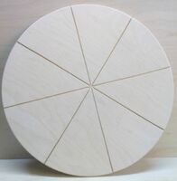 Доска для пиццы 400 мм 8 сегментов  фанера СНЯТО С ПРОИЗВОДСТВА